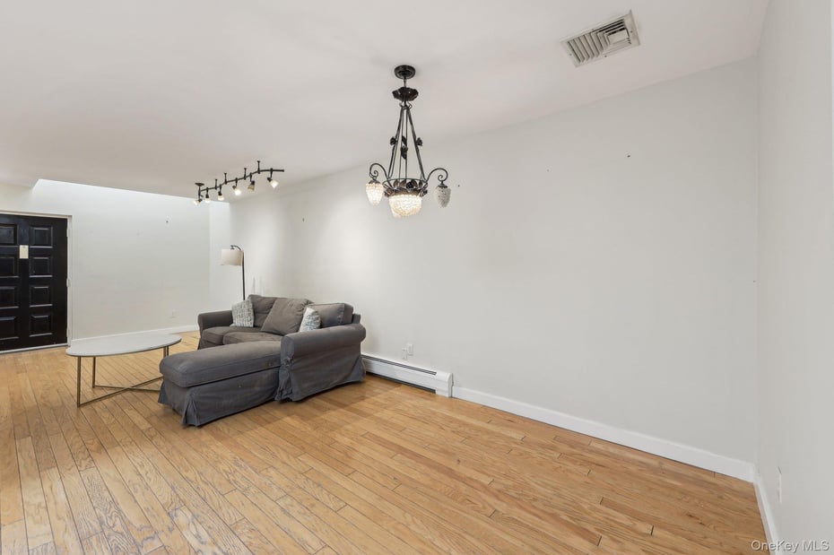 215 Washington Street  #19 Photo 7