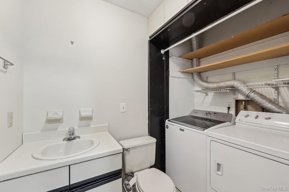 215 Washington Street  #19 Photo 24