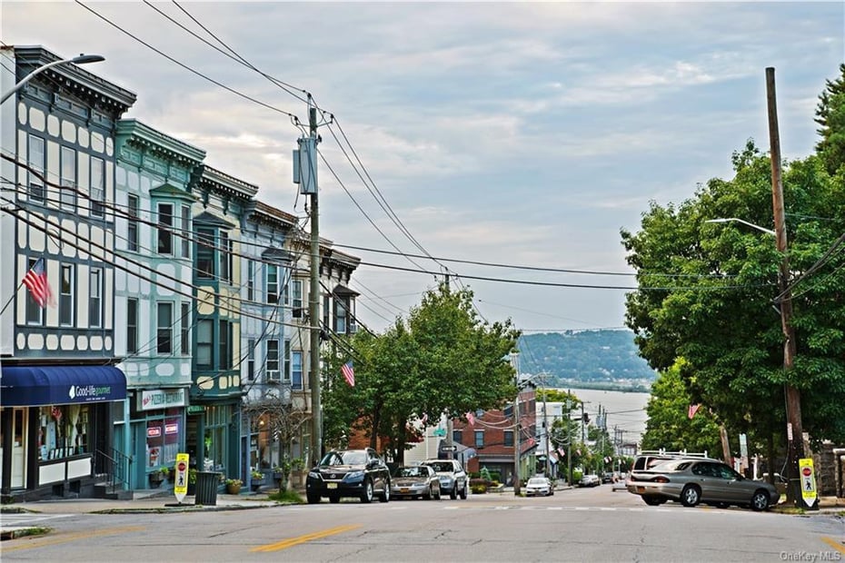 20 Barney Park Photo 31