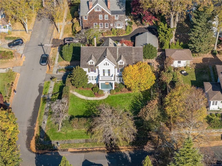 20 Barney Park Photo 29
