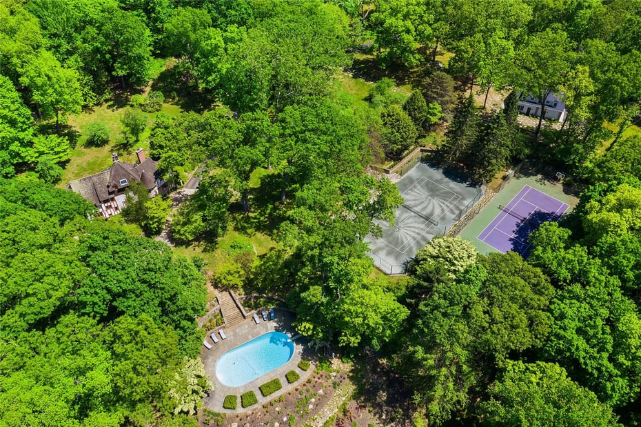 165 Croton Lake Road Photo 1