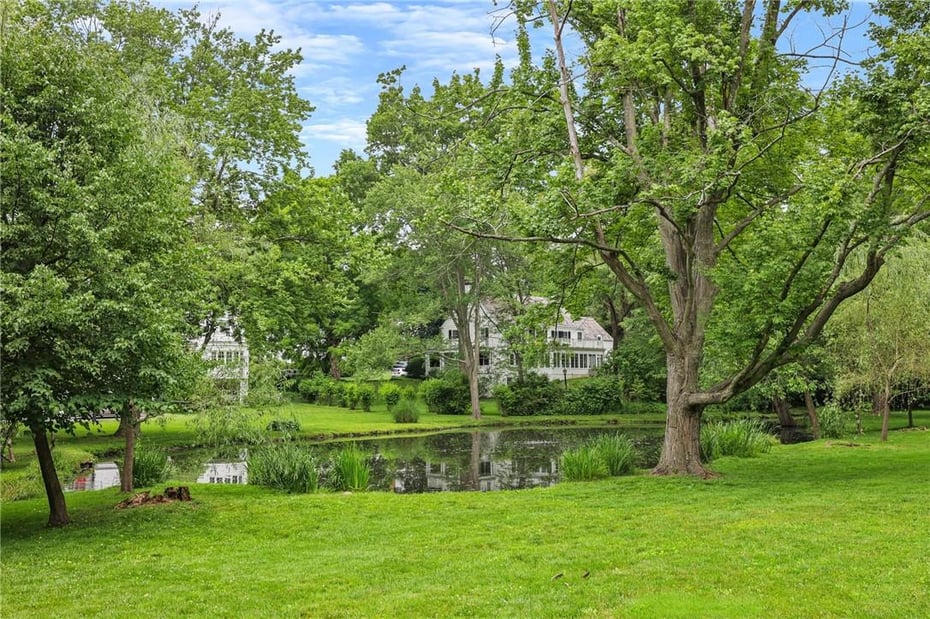 44 Taunton Road Photo 33
