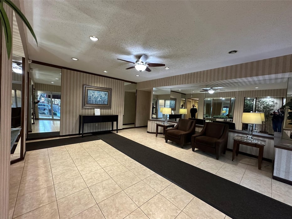 245 Rumsey Road  #7X Photo 5