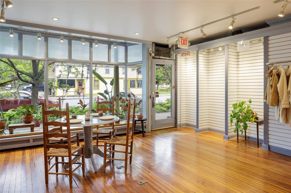 33 Hudson Avenue Photo 12