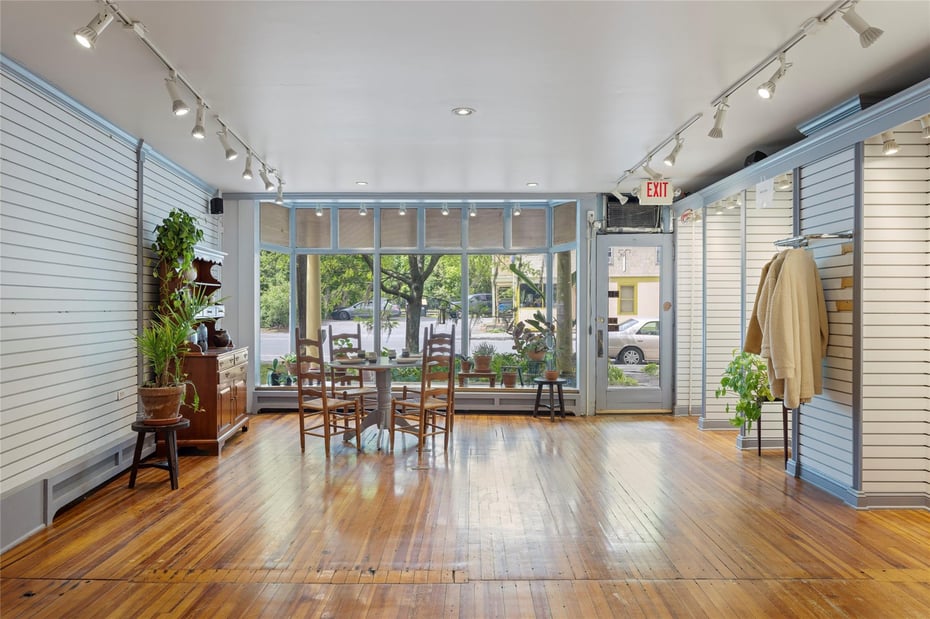 33 Hudson Avenue Photo 13