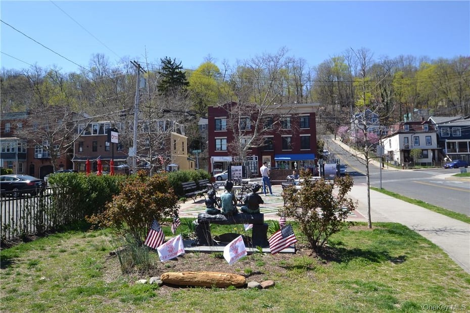 111 Gair Street Photo 30