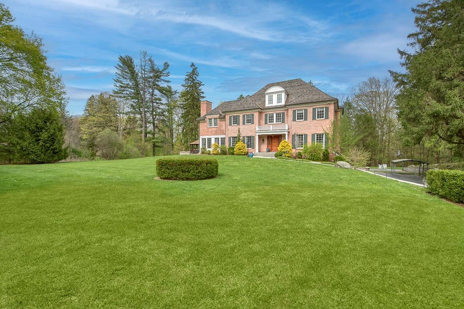 2 Heathcote Drive Photo 43