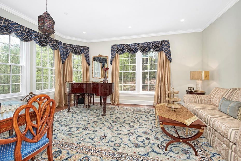 2 Heathcote Drive Photo 10