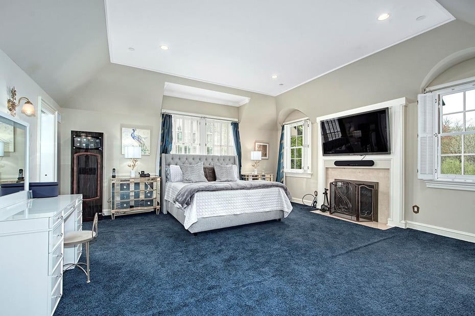 2 Heathcote Drive Photo 24