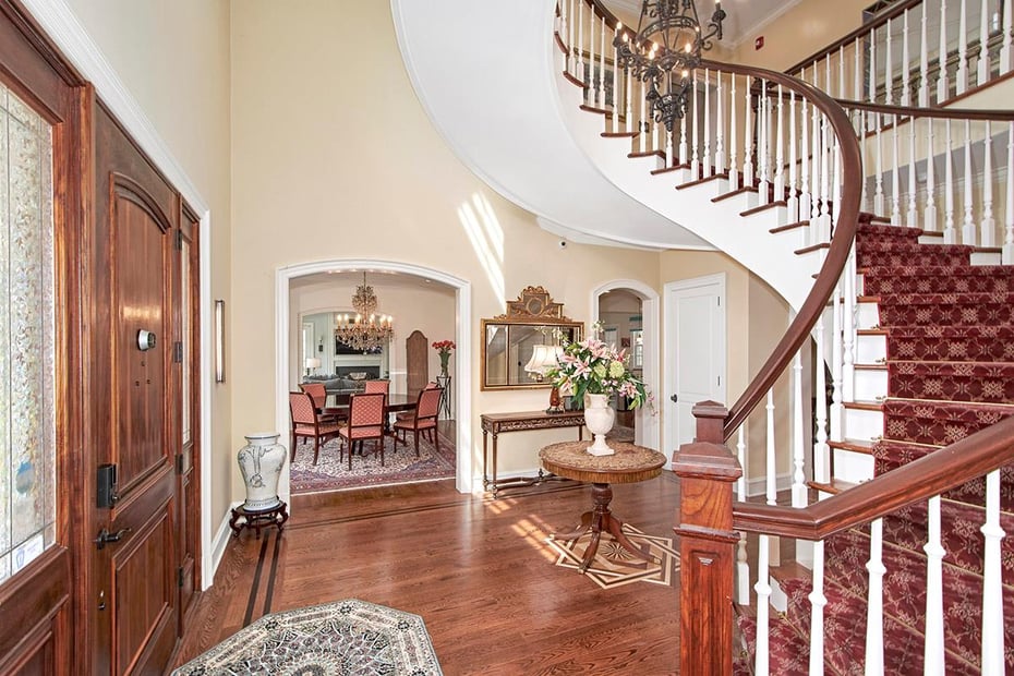 2 Heathcote Drive Photo 22