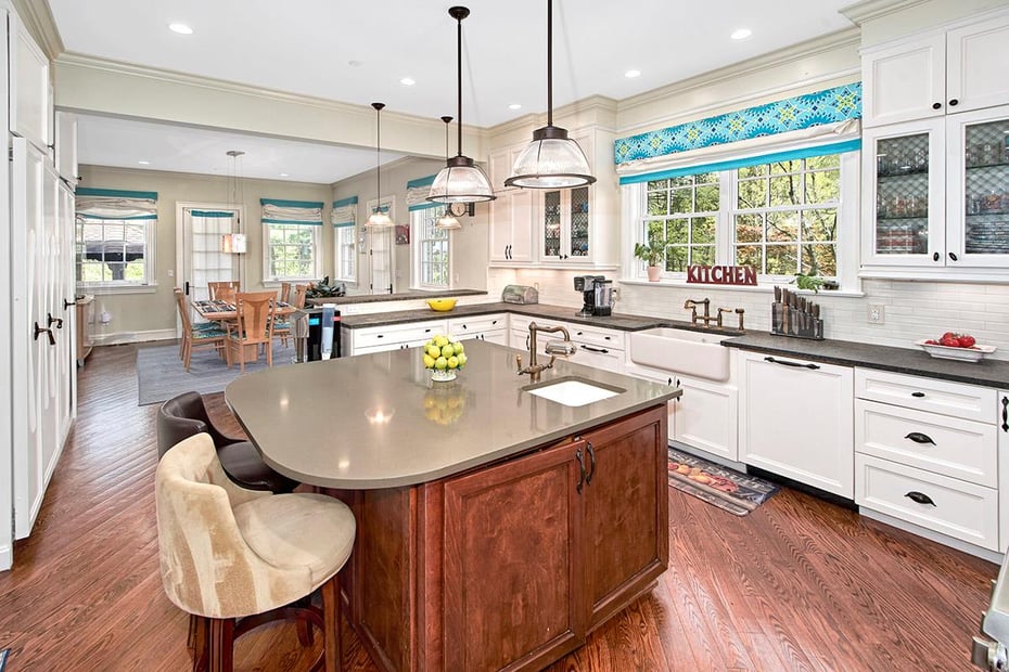 2 Heathcote Drive Photo 11