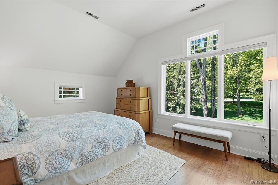 22 Petersville Road Photo 33