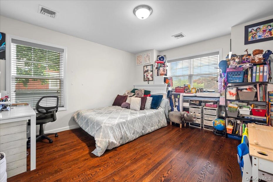 140 Winthrop Avenue Photo 16