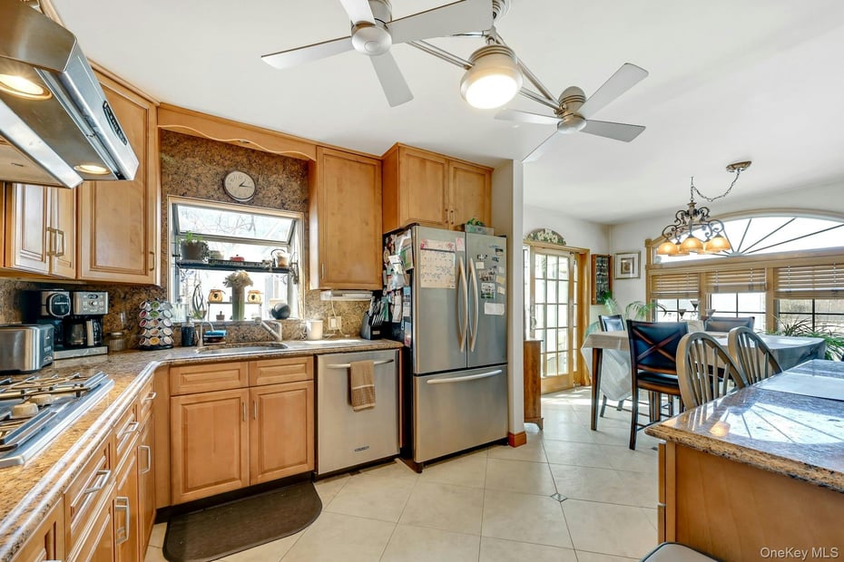 236 Valley Road Photo 3