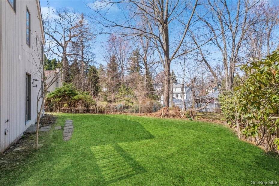 9 Shady Road Photo 6