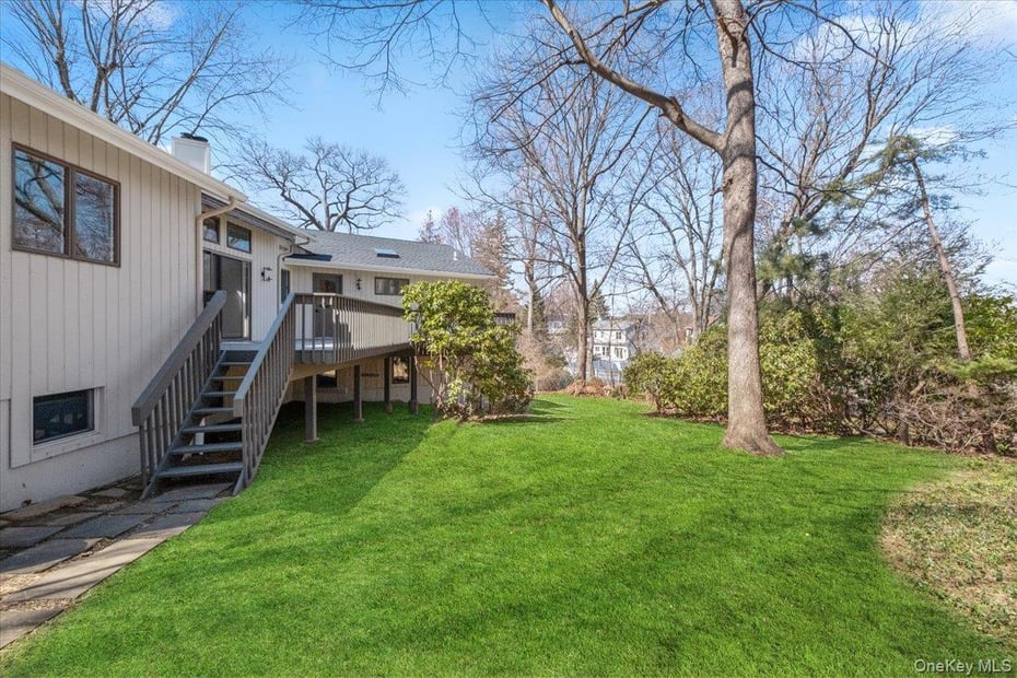 9 Shady Road Photo 5