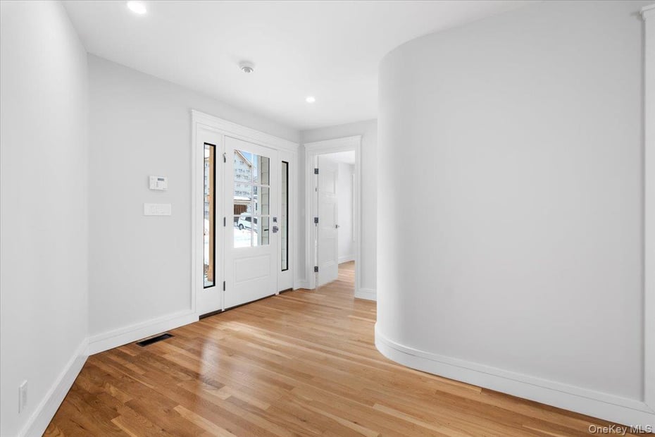 9 Shady Road Photo 3