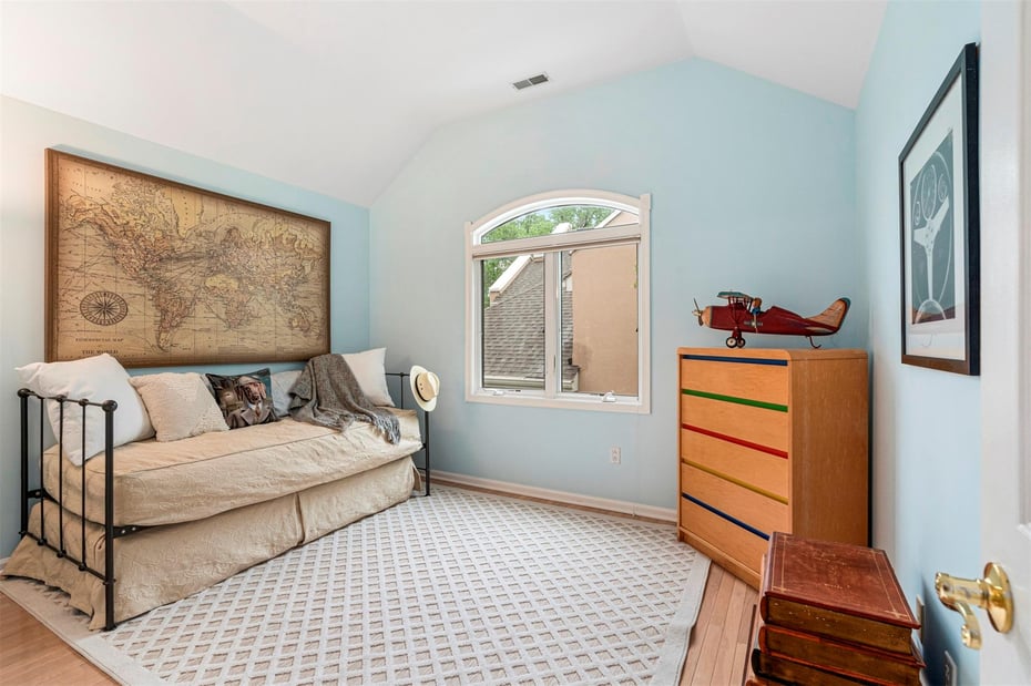 525 Gair Street Photo 22