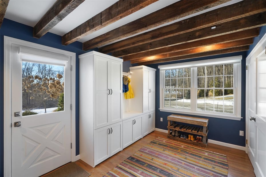 30 Schoolhouse Road Photo 3