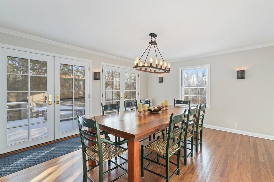 30 Schoolhouse Road Photo 13