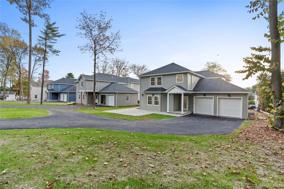 567 King Street Photo 32