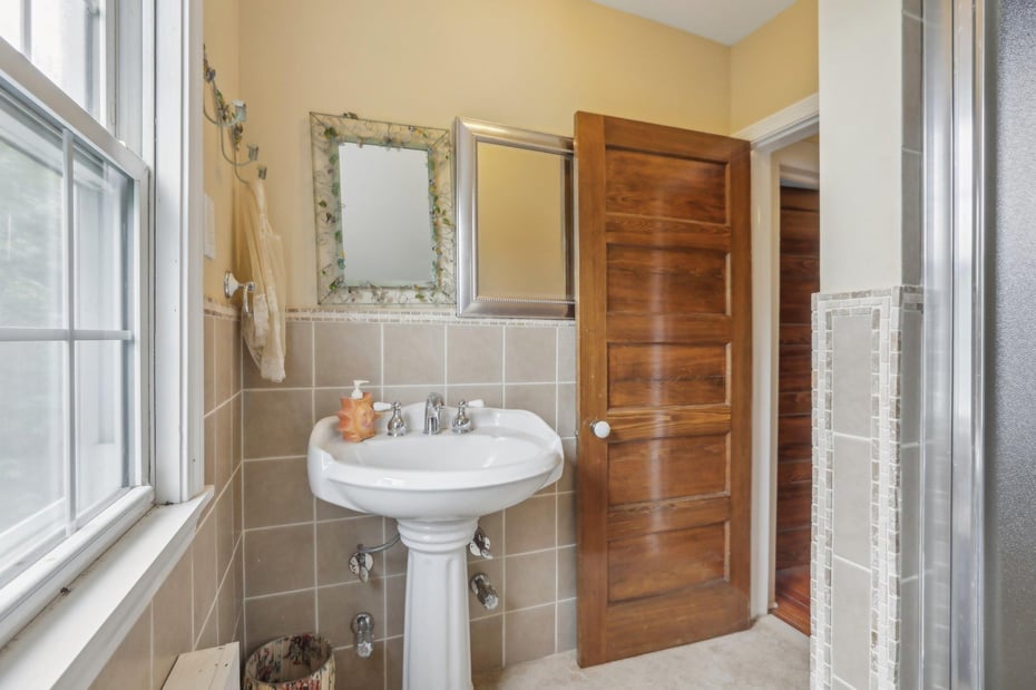 22 Clark Street Photo 31