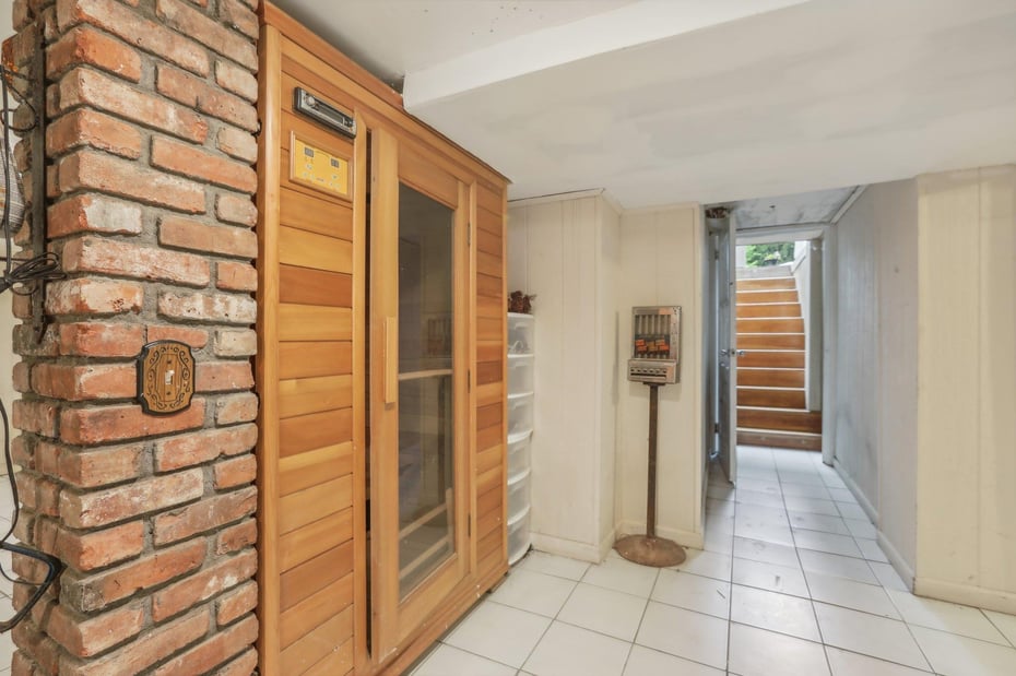 22 Clark Street Photo 33