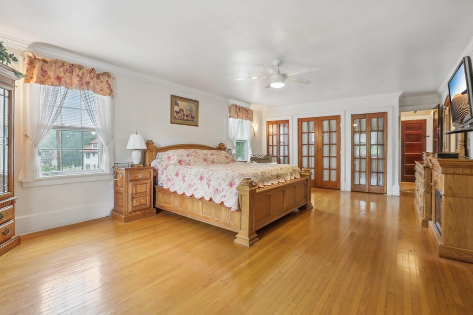 22 Clark Street Photo 22