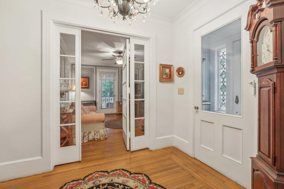 22 Clark Street Photo 17