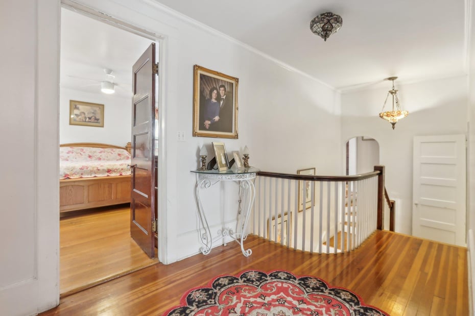 22 Clark Street Photo 21