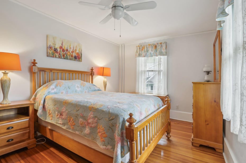 22 Clark Street Photo 25