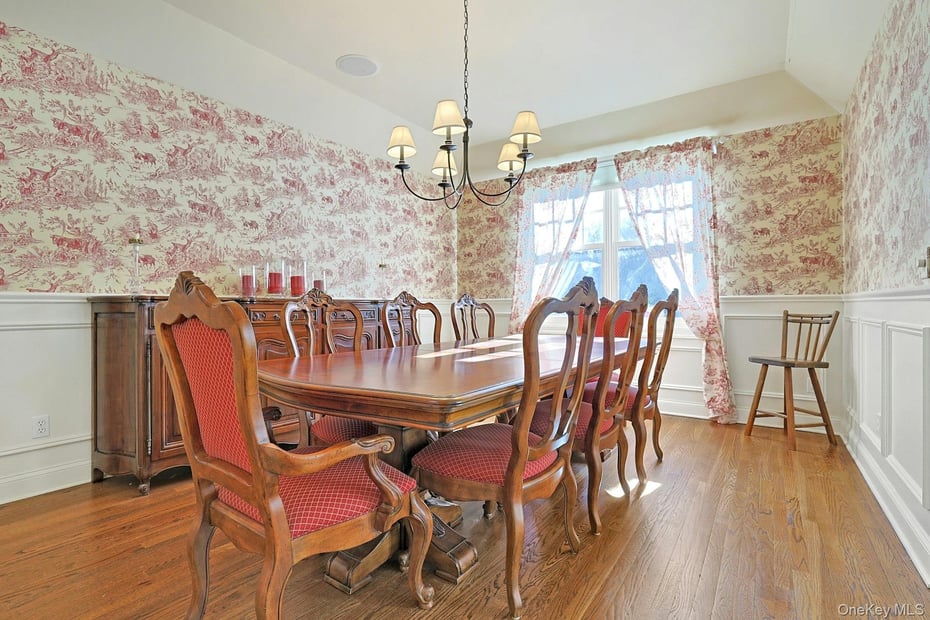 14 Pond Hollow Court Photo 8