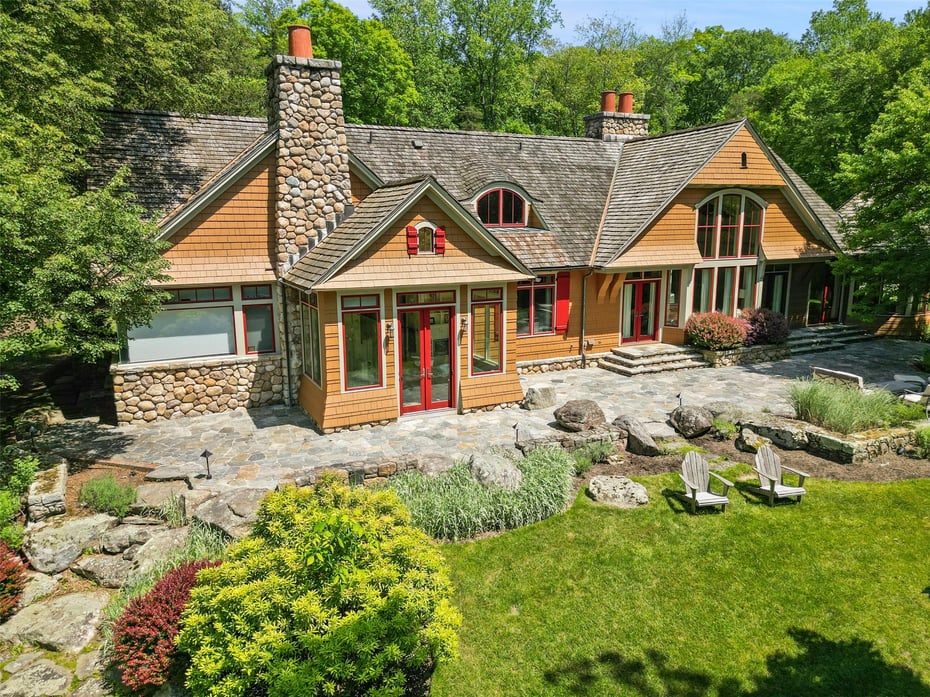 54 Old Stone Hill Road Photo 5
