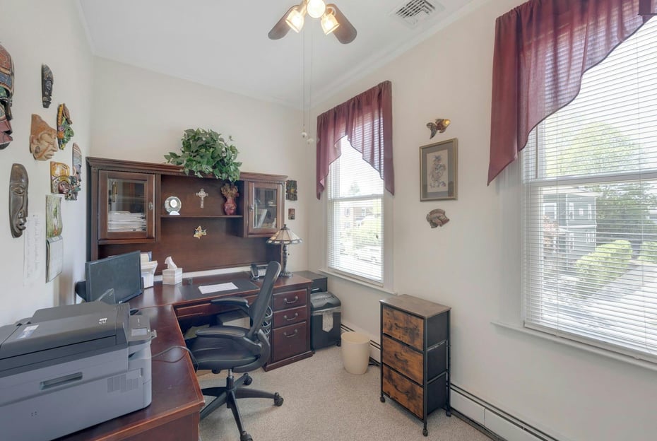 64 Albemarle Place Photo 30