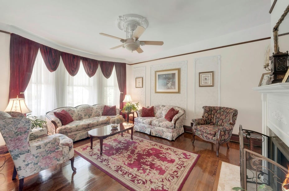 64 Albemarle Place Photo 7