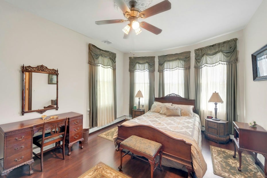 64 Albemarle Place Photo 25