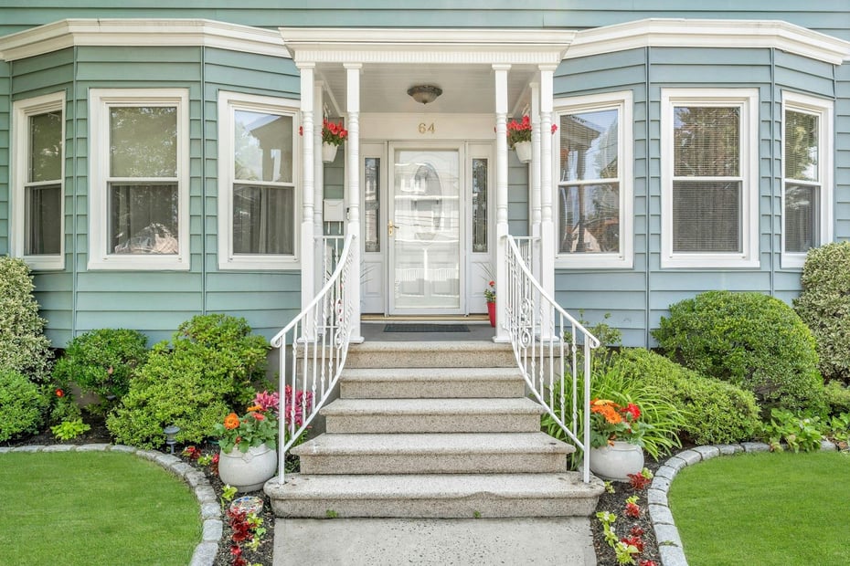 64 Albemarle Place Photo 3