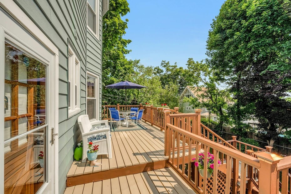 64 Albemarle Place Photo 32