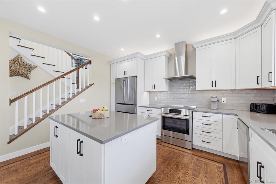 40 Grand Street Photo 18