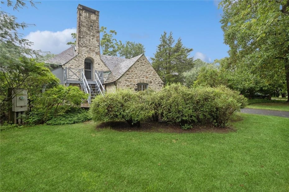 3 Loden Lane Photo 3
