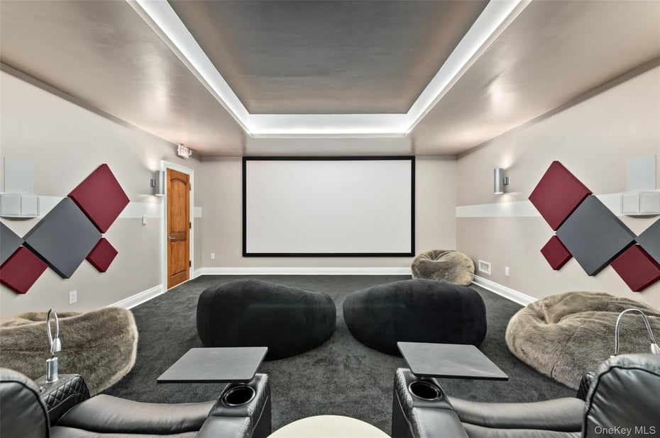 4 Cowdray Park Drive Photo 30