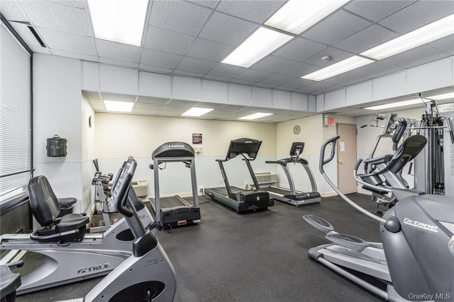 400 High Point  #Penthouse 4 Photo 29