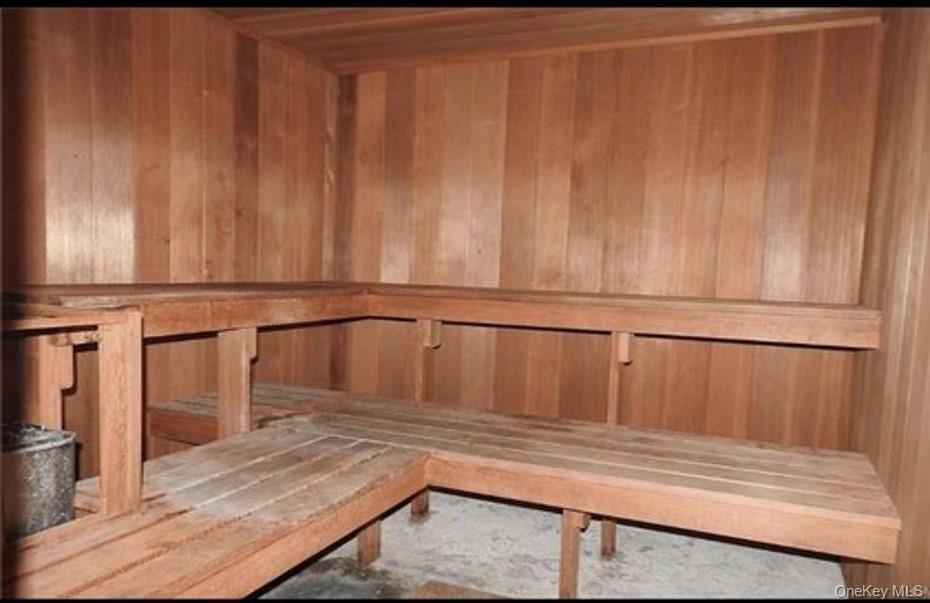 400 High Point  #Penthouse 4 Photo 31