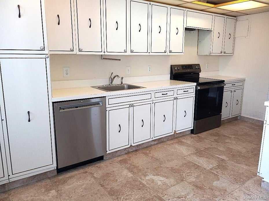 400 High Point  #Penthouse 4 Photo 9