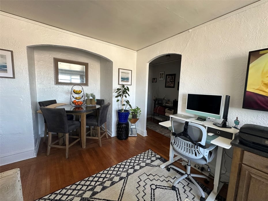 151 E Prospect Avenue  #5 D Photo 6