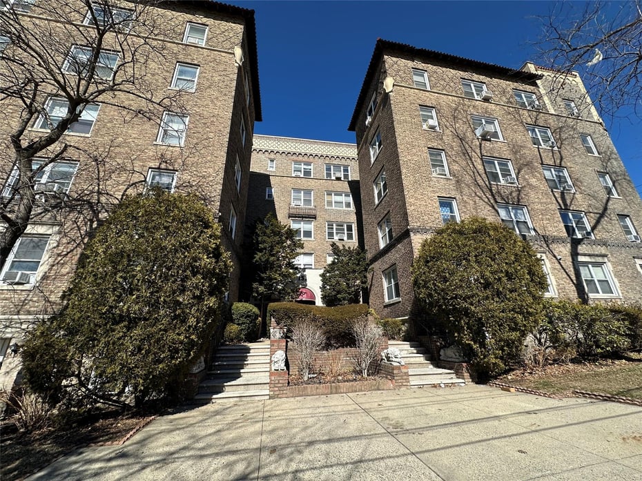 151 E Prospect Avenue  #5 D Photo 1