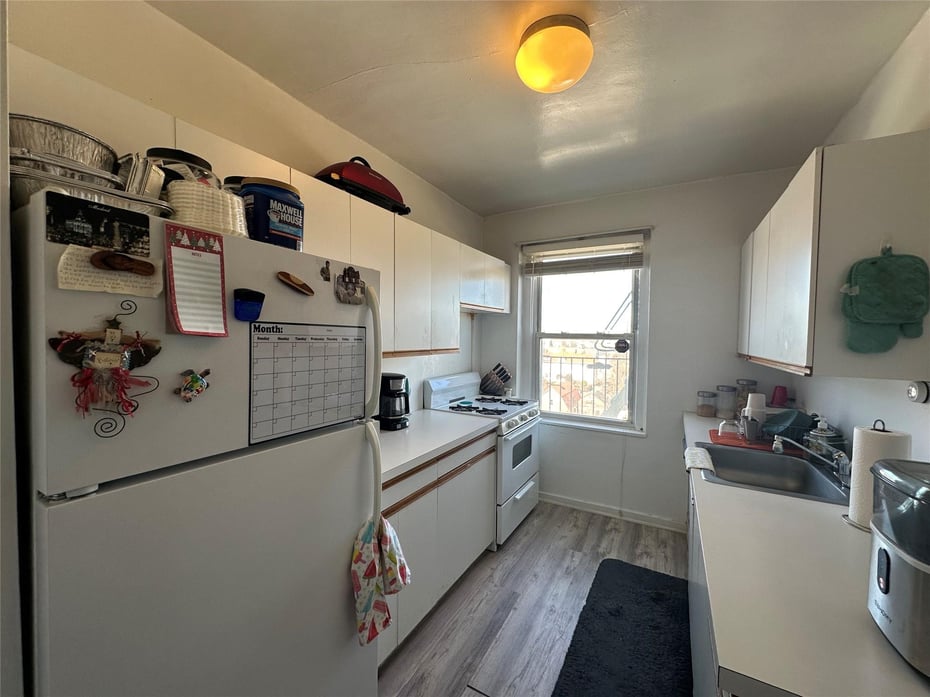 151 E Prospect Avenue  #5 D Photo 12