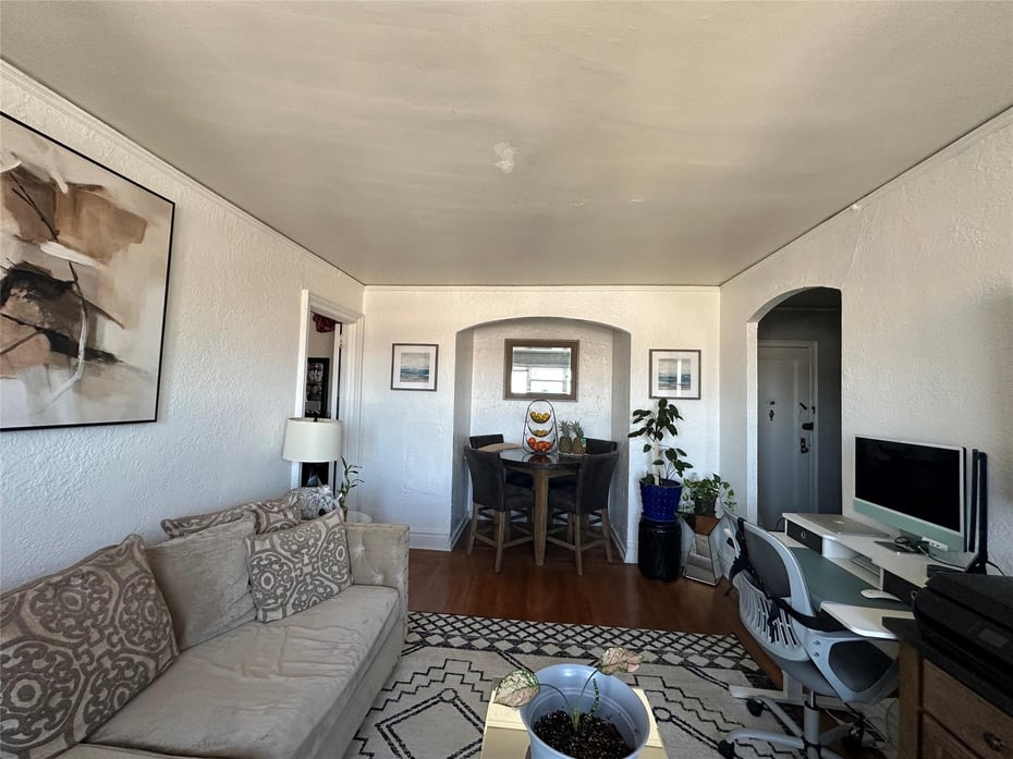 151 E Prospect Avenue  #5 D Photo 11