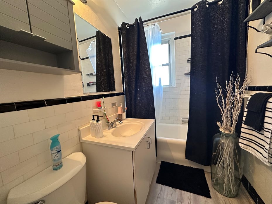 151 E Prospect Avenue  #5 D Photo 13