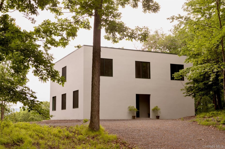 49 Sky Top Road Photo 3